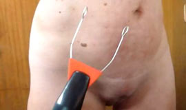 Electro stimulating wand